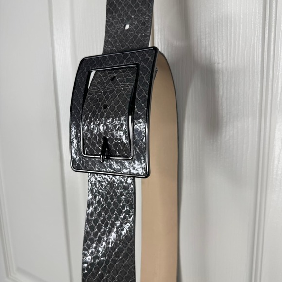 Women's Banana Republic Gray Snake Skin Pattern Belt Size M - Picture 6 of 6